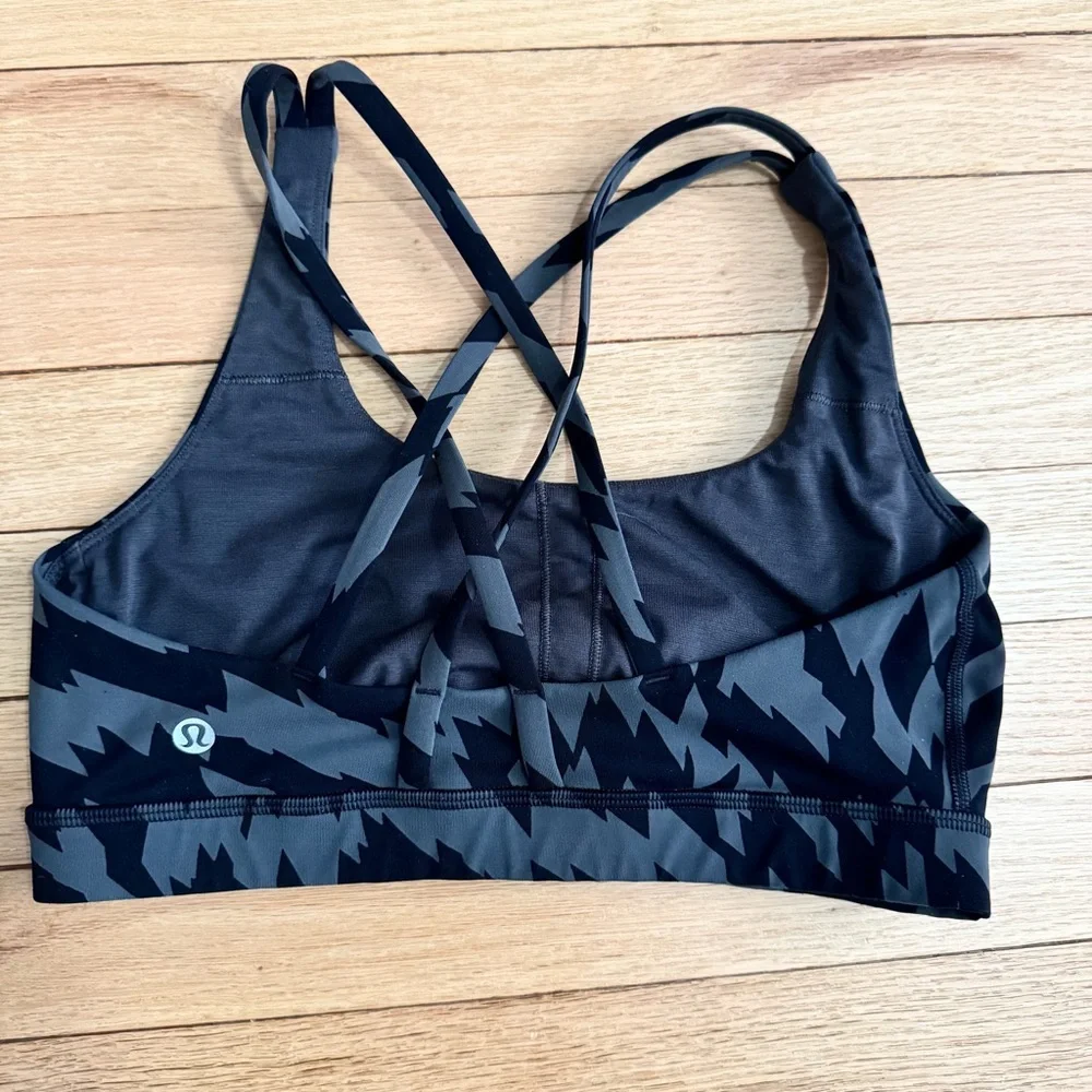 EUC Lululemon energy bra B-D cups
